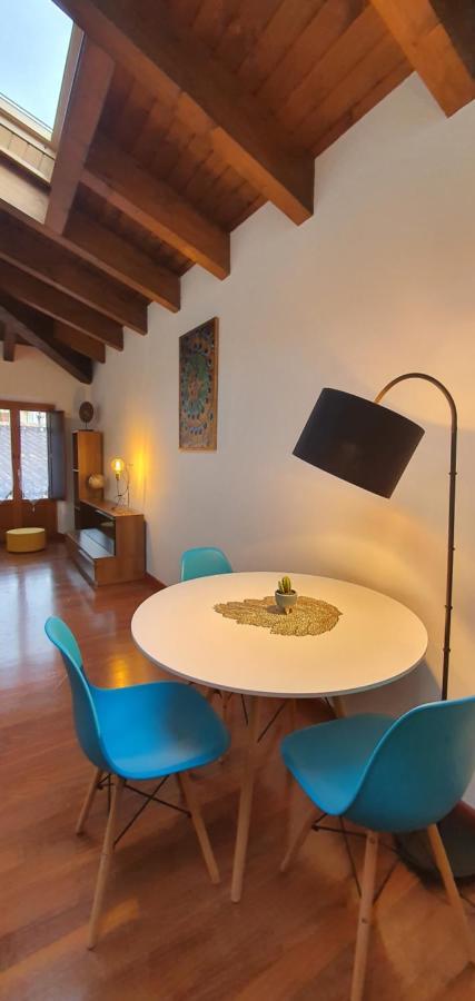 Appartamento Cal Tranquil Camprodon, Acollidor Atic Al Centre Esterno foto